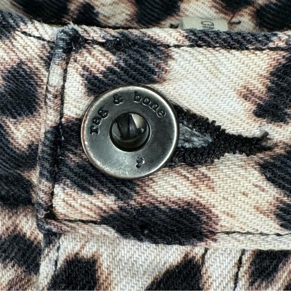 RAG & BONE Boyfriend Jeans Snow Leopard Print Mid-Rise Loose Fit Ankle Denim 27 - Picture 12 of 13